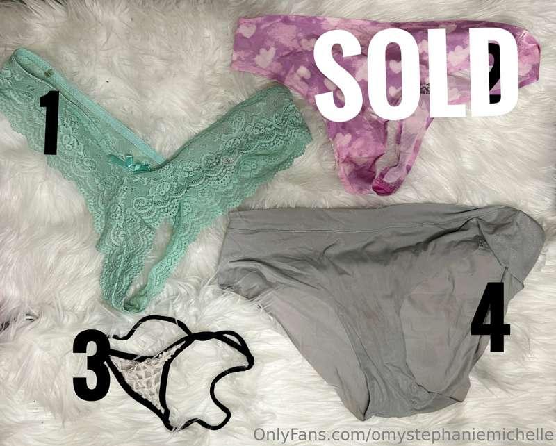 ***USED CLOTHING FOR SALE***
Panties 
$35 includes shipping ..