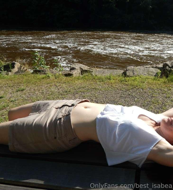 Do you also like to listen to running water?