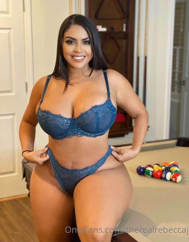 going live tonight! http://onlyfans.com/therealrebeccajvip i..