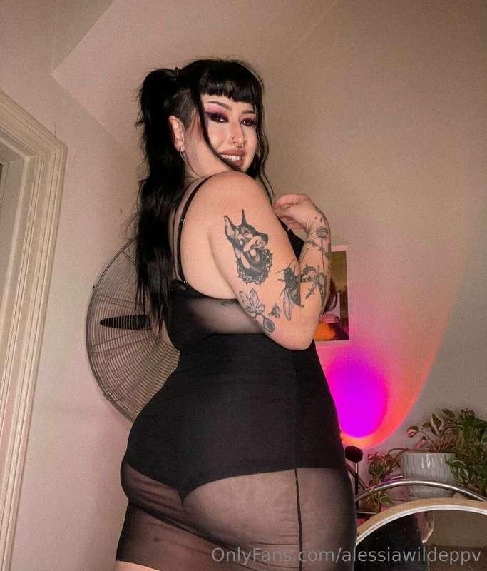 Don’t I look so cute and cheeky ;)