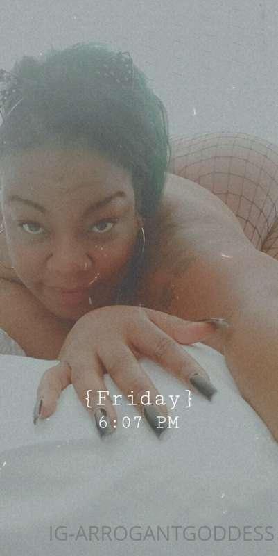 What you waiting on babes ? Subscribe already, I wanna cum w..