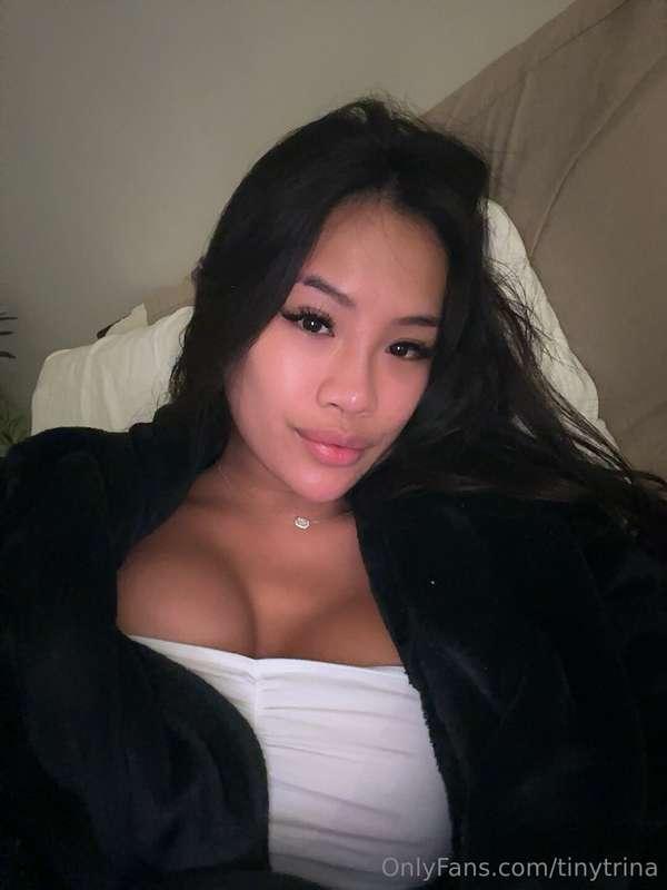 I’m in the mood to be spoiled… think you can handle that? 😘
