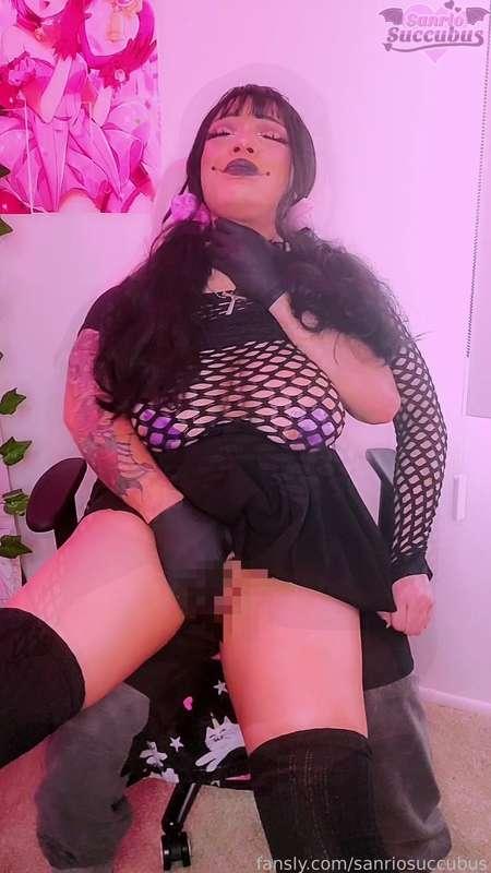 sanriosuccubus image #3