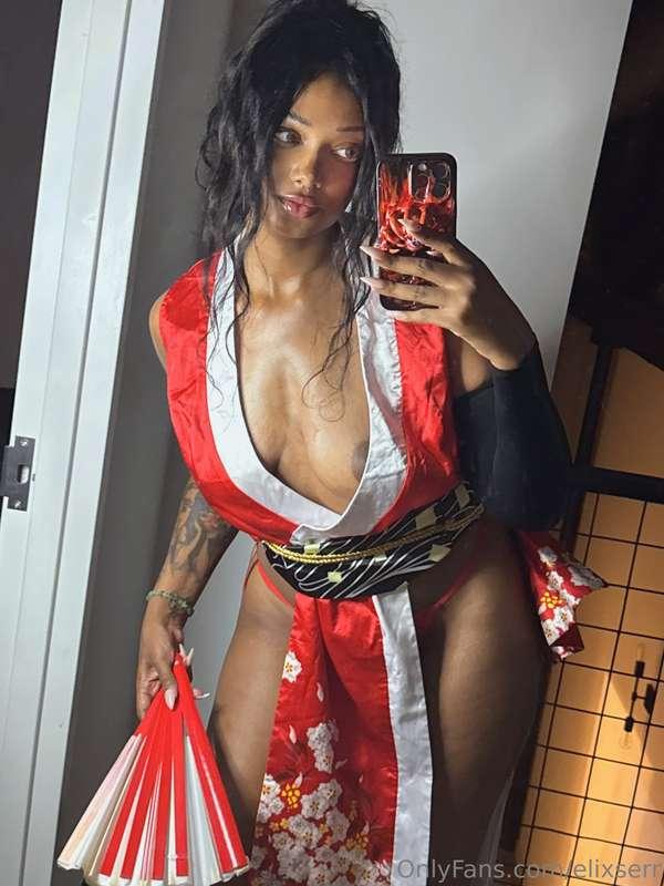 Sending out Mai pic set tomorrow 😝Please remember that messa..