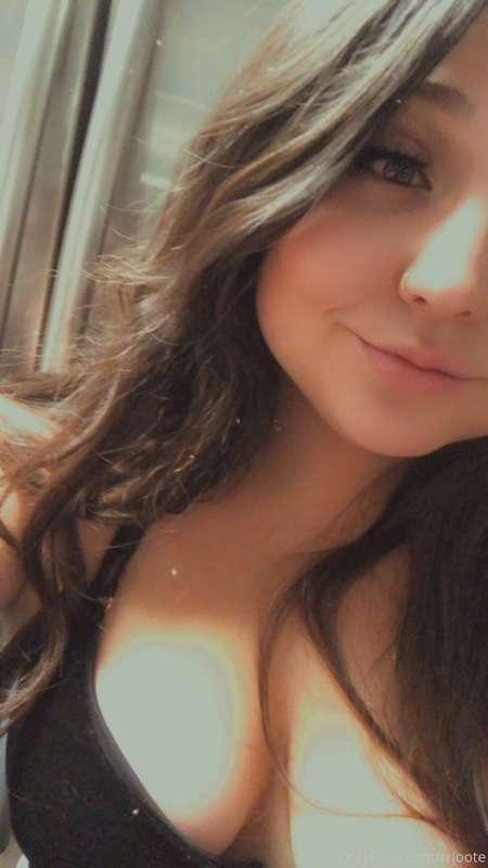 Rarely get to dress up and go out but grateful for when I ca..