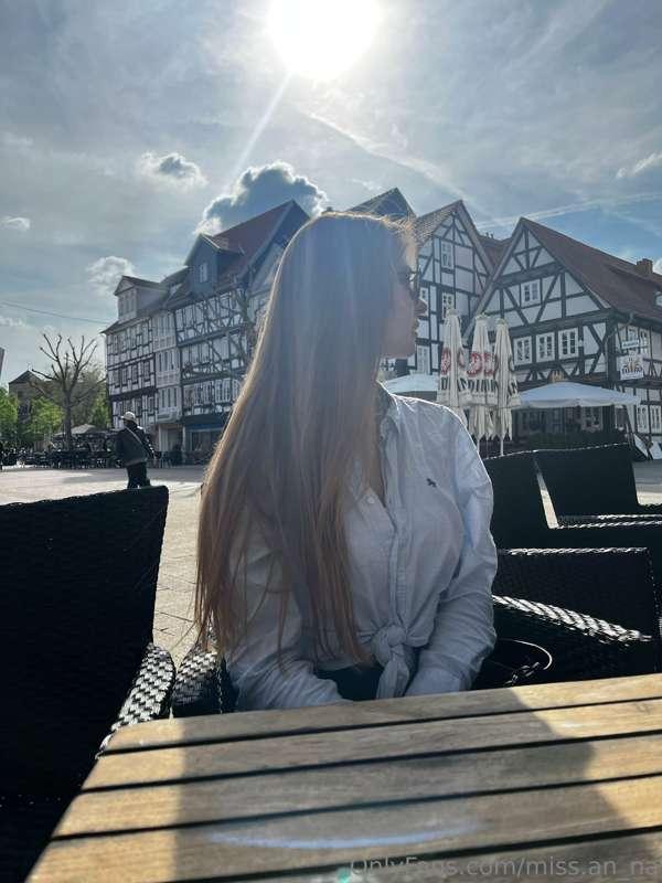 Traveling is incredibly cool, I love seeing different cultur..