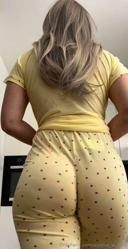 🍑!!! Make sure you like all my new uploads for a 🆓 🎁 