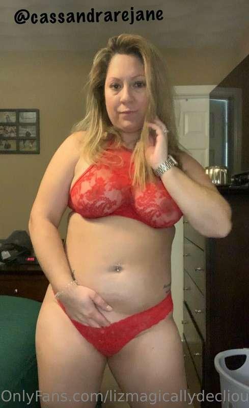 lizmagicallydeclious image #0