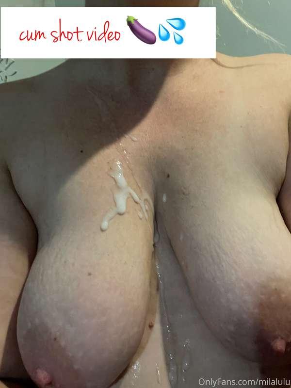 I love being cum on 🤤. Tip $30 & I’ll immediately send you t..