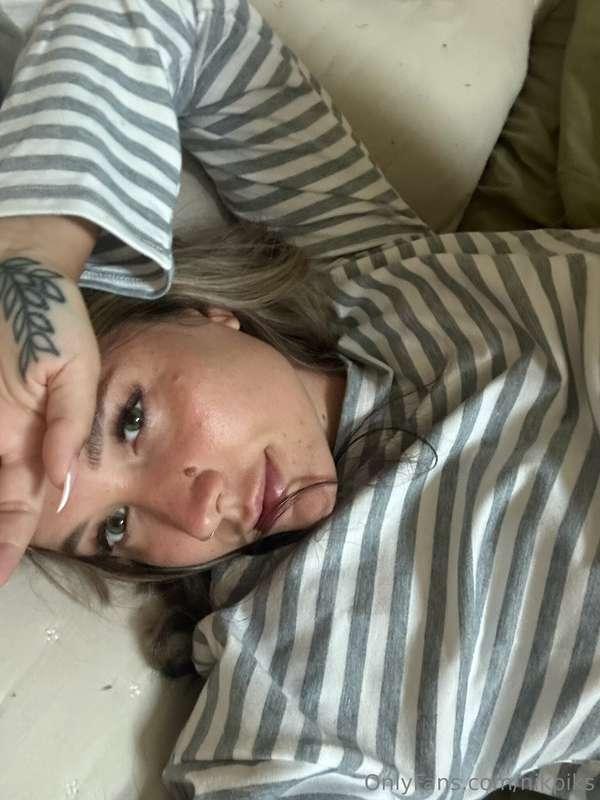 if you stay long enough you'll never wanna leave ◉_◉