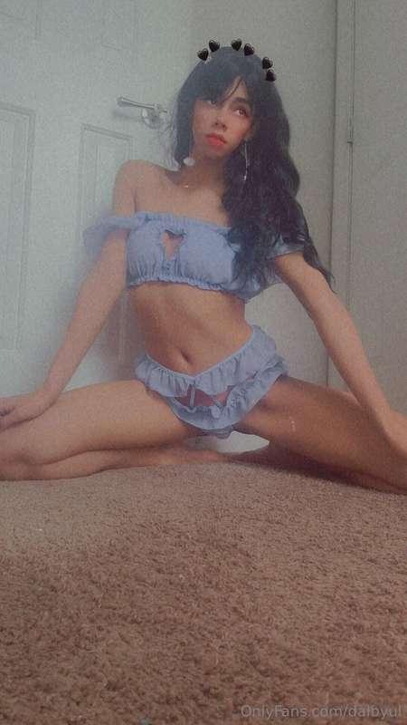 Man it looks like I need to bring this lingerie set back out..