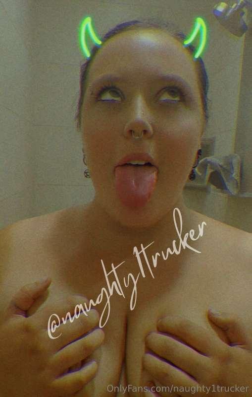 naughty1trucker image #5