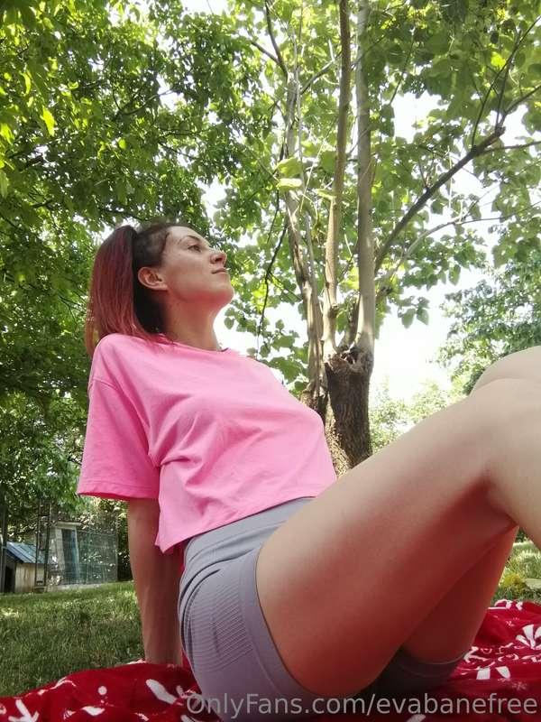 What's your favorite spot for some action?🥰😋😉#skinny #gamer ..