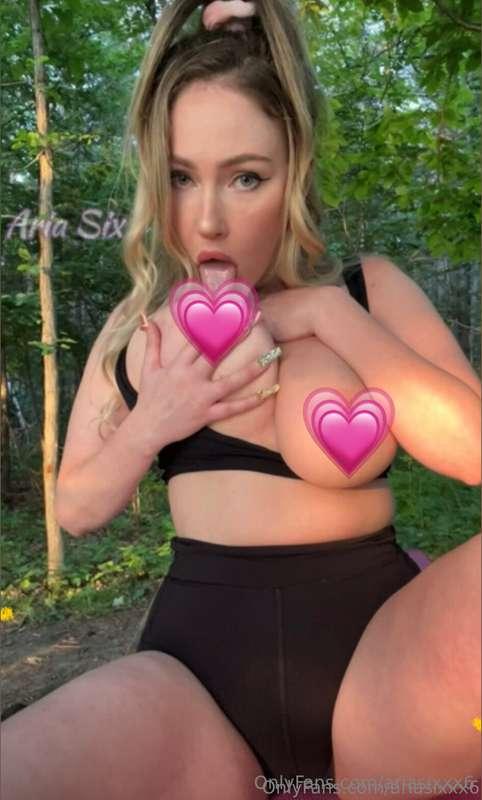 💦Squirt Video💦 I was waiting for my gf, she was taking so lo..