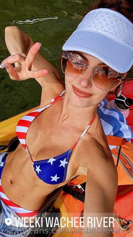 🇺🇸 Hope everyone had a safe and fun 
💥 4th of JULY 💥 swipe f..
