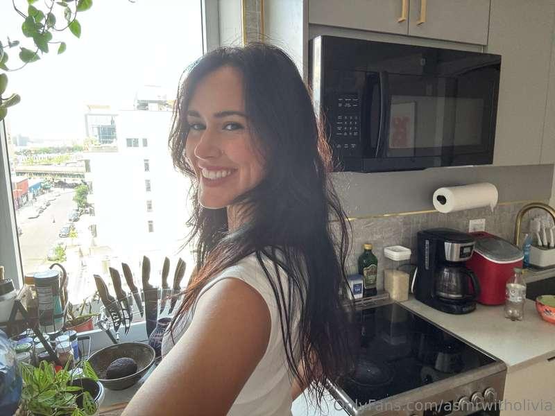 Trying to avoid this heat wave as best as I can. 🫠