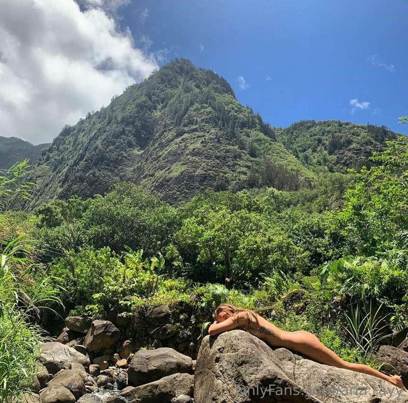 Getting some sunnnnn 🥰🌻🌞