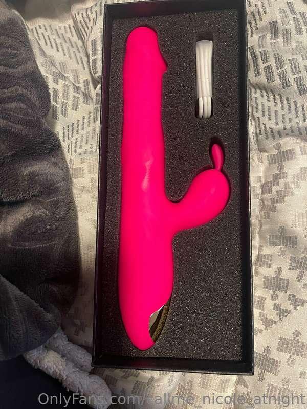 A new toy means a new video 😉. I can’t wait to use this!! 😍