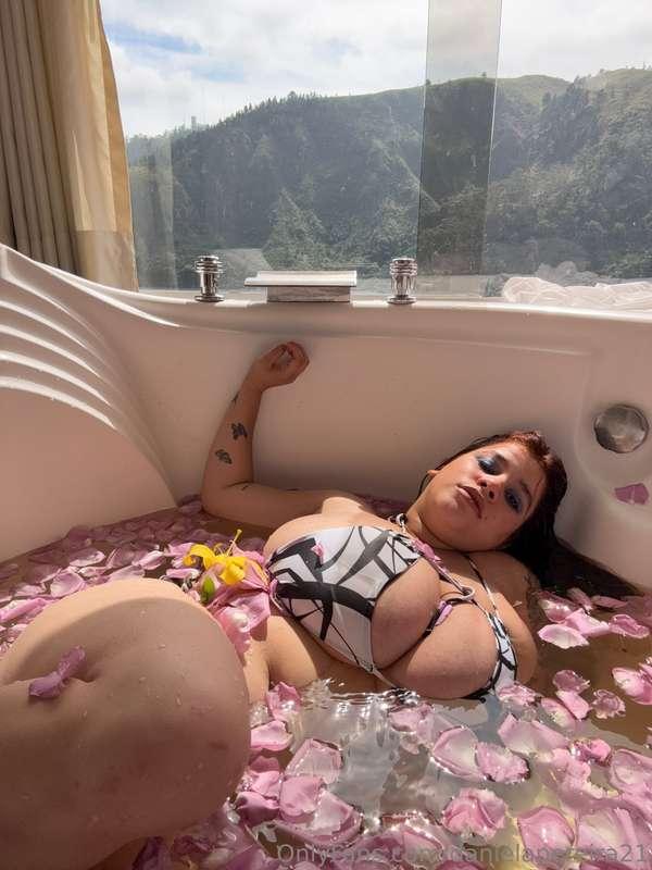 🙈