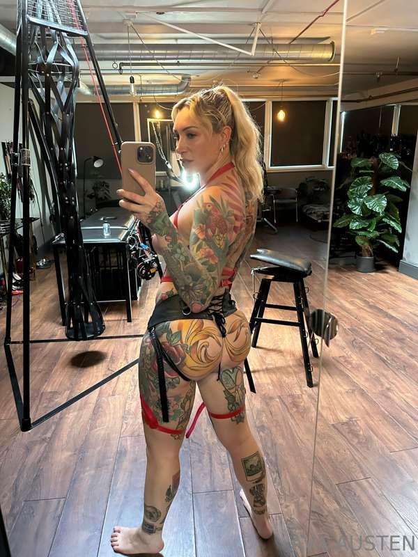 ava_austen image #2