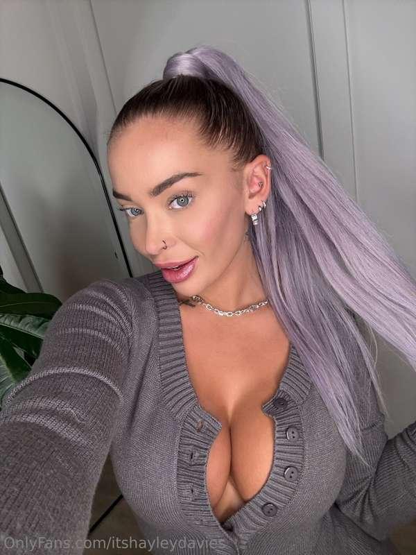 itshayleydavies main image