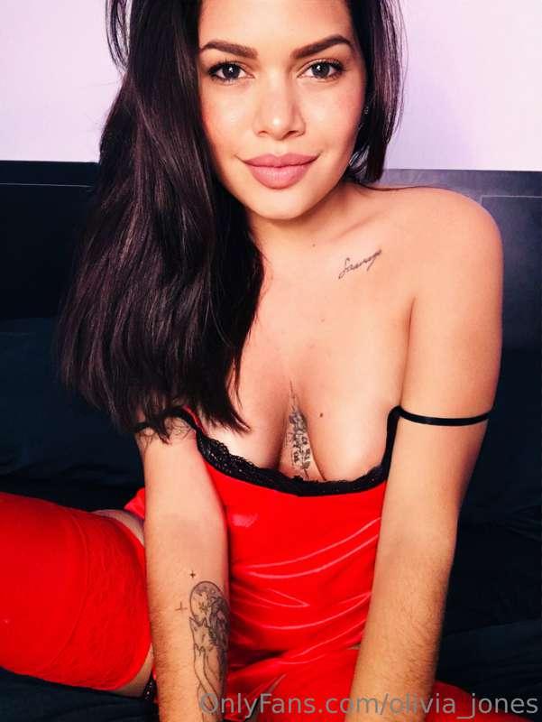 ⚡⚡LIMITED OFFER⚡⚡ IM SUPER HORNY and I wanna cum with u rn 😈..