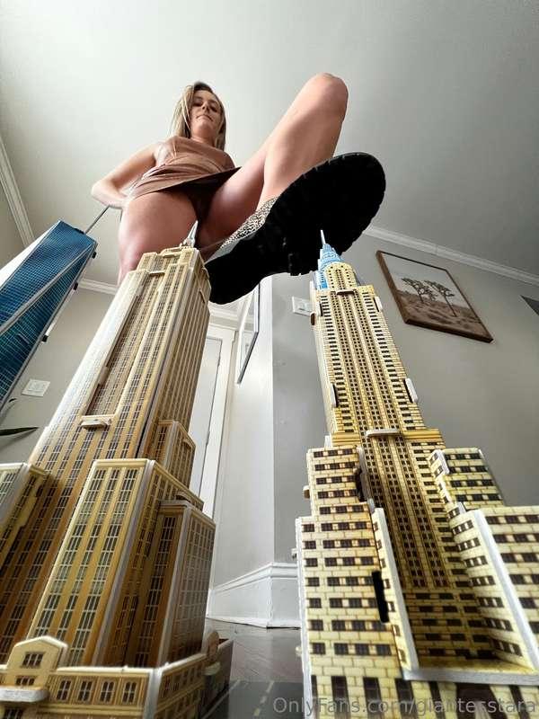 giantesstara image #0