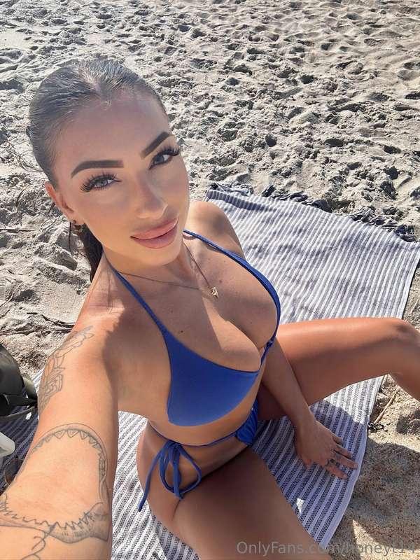 Planning a sexy ***LIVE on ONLYFANS*** soon!
Will you join m..