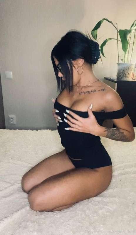 ❤️@barbietighthole❤️
Hey! I'm a Barbie! 🥰
I want you to play..
