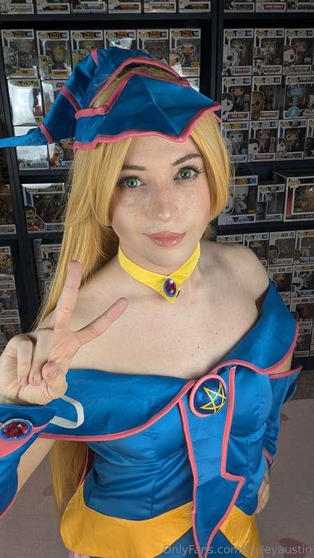 Honestly I keep getting distracted and having my own fun off..