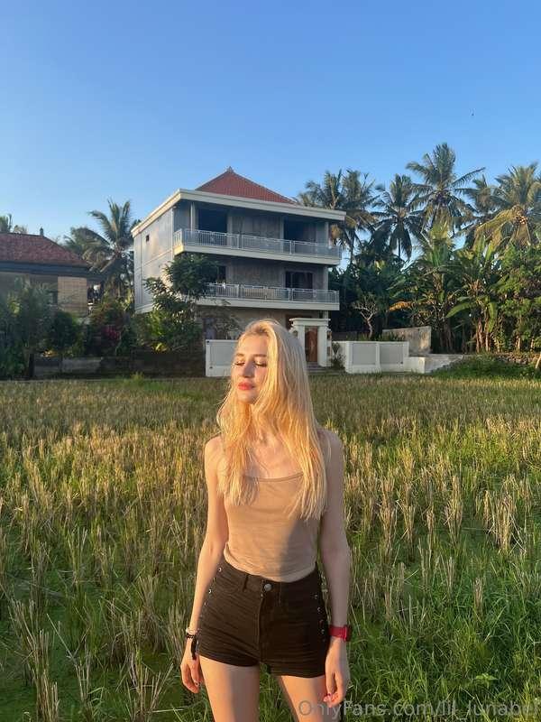 Just another chill moment in my life💕