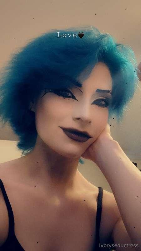 ivoryseductress image #0