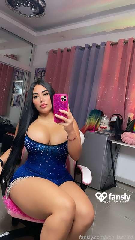 come closer to my lips and kiss me until you catch me💦👅
ven acercate a mis labios y besame hasta cogerme💦👅

#bigpussy #big #hot #sexy #findom #fyp #gymgirl #strong #pussy #free #foryou #latina

