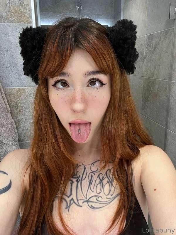 my tongue's dry, can you fix that for me??😋💕