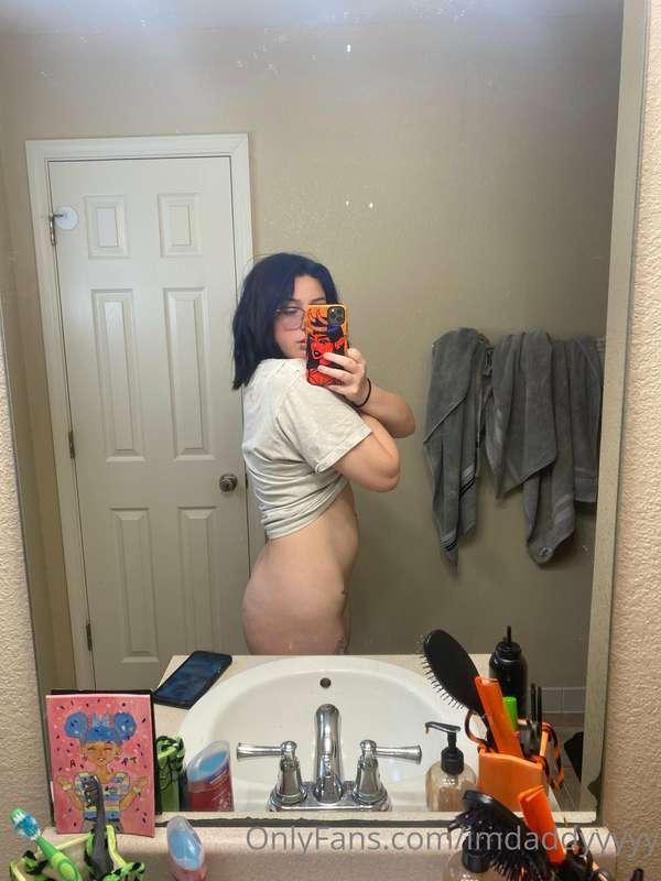 (This is my third pregnancy so my “bump” is starting to show..