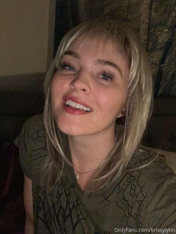 Trying on blonde today, what do you think loves?