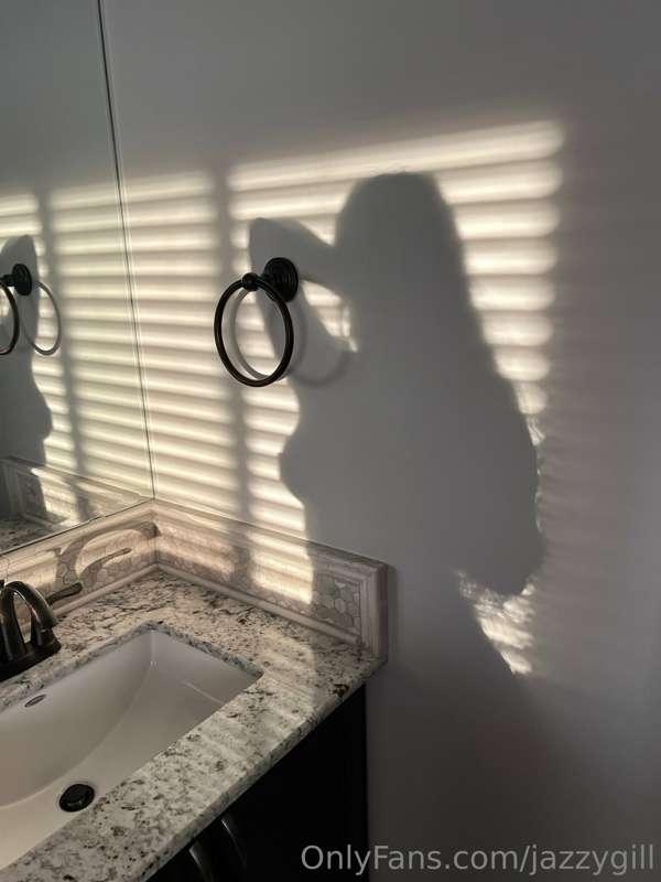 I was feeling generous today 😏
Do you want to see the video?