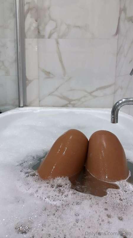 ¿Vienes? 🔥🛁