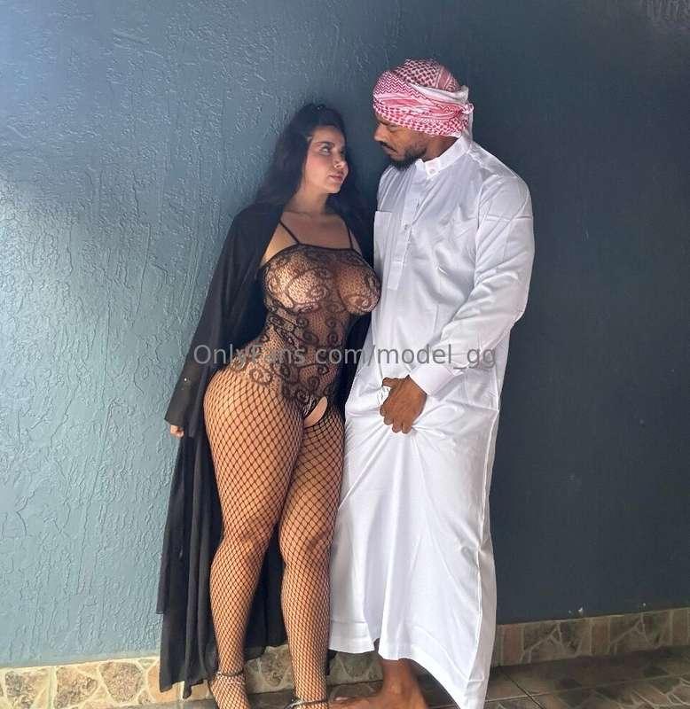 model_g.g main image