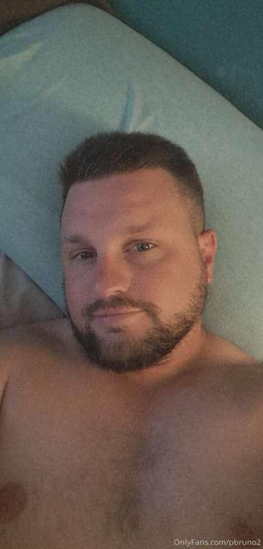 Good morning!! Hope yall like my new hair cut, I look forwar..