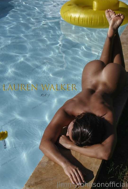 "Sunshine"

Photographe / @jimmyjohnsonofficial

With / @lau..