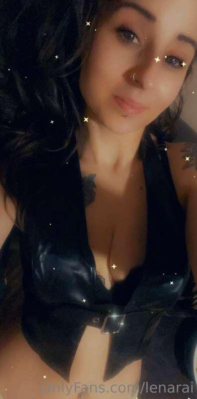 Having a naughty night ? 😈😈😈