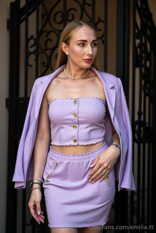 Did you notice I’m wearing purple today?That’s no accident… ..
