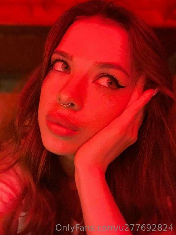 So it's REDЯOOM what I'm writing now 😈