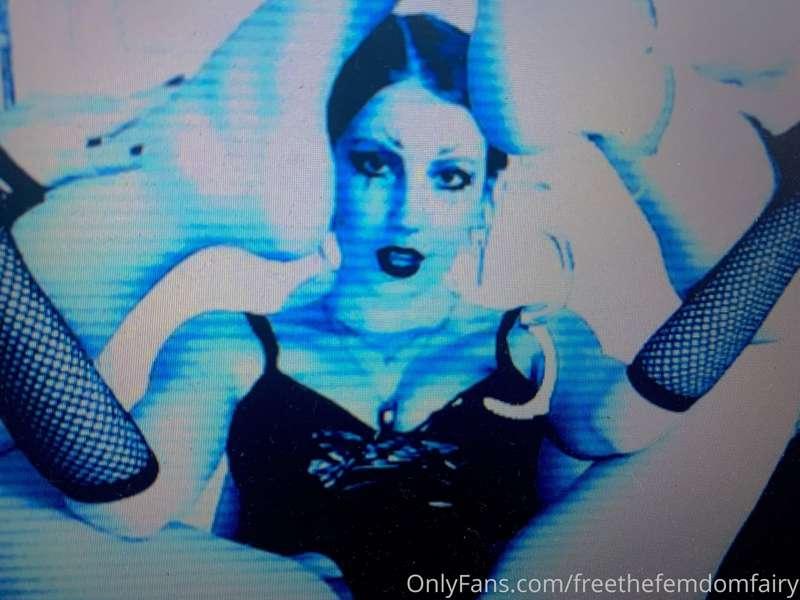 @thefemdomfairy
