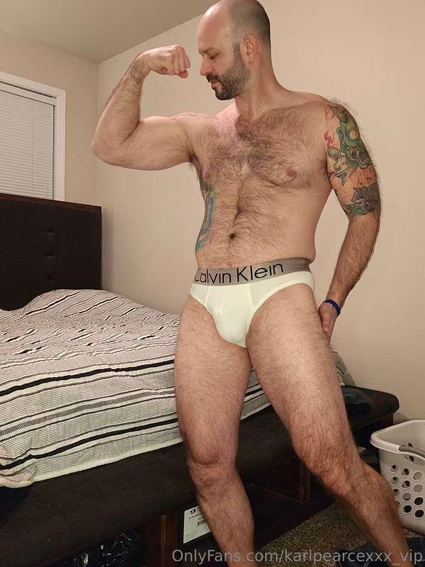 Love when I fill out these whitey tighties