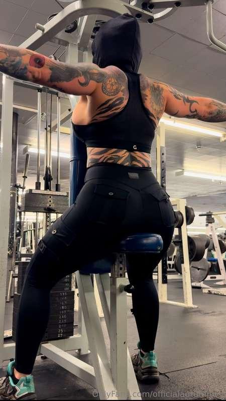 WORKOUT WEDNESDAY - Back Day!Tips are appreciated and as alw..