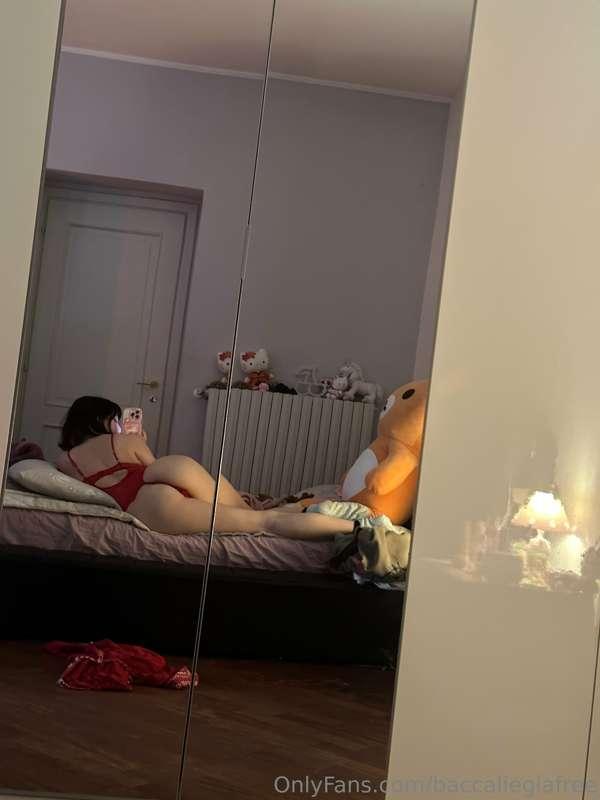 CHRISTMAS SALE IN MY ONLYFANS.COM/BACCALIEGIA JUST 4$ 😍😍😍