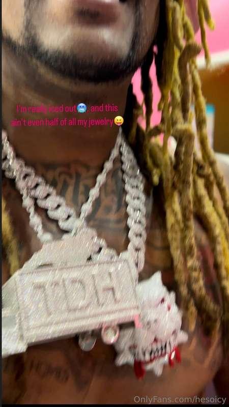 I’m really iced out🥶. and this ain’t even half of all my jew..
