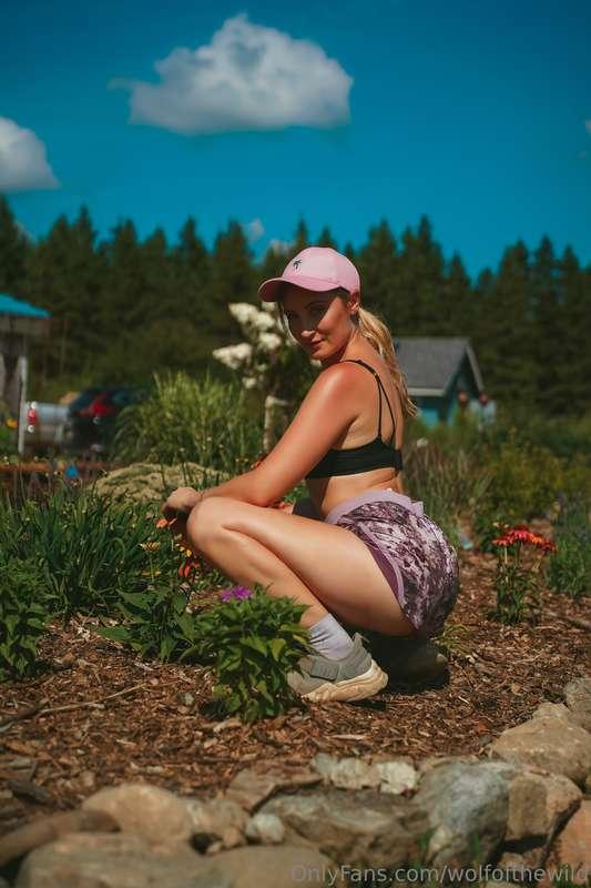 Who's ready to plant more flowers this year???